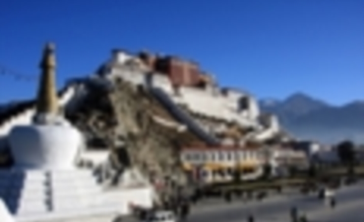 Tibet to Protect Ethnic Culture 