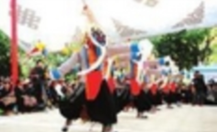 Shoton Festival kicks off in Lhasa