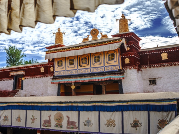 tradruk temple