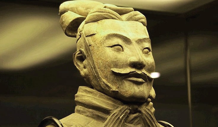 Soldat déterré en terre cuite