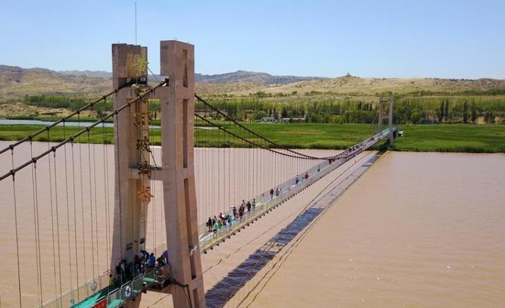 Glass bridge