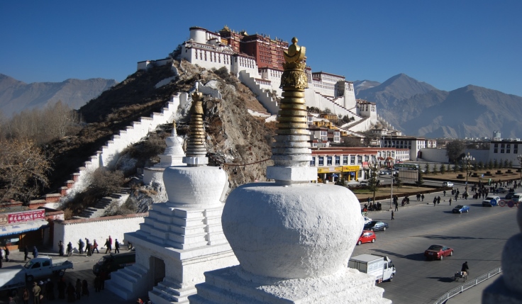 Tibet --- Auf dem Dach der Welt