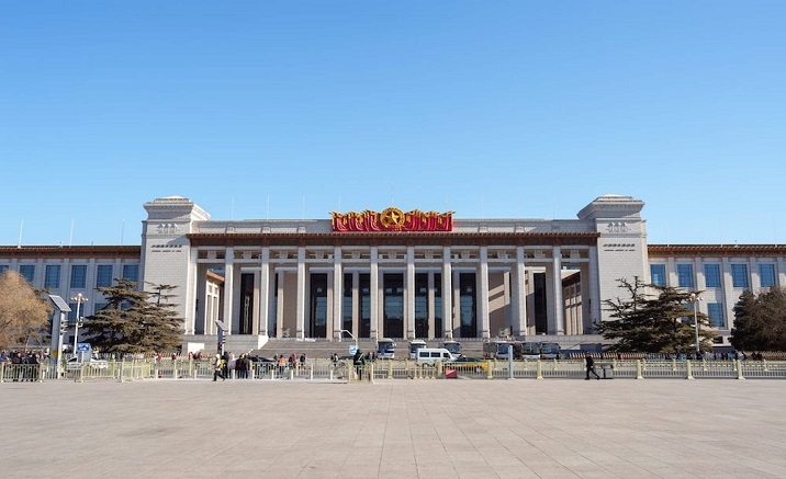 The art exhibition of Zhang Shuqi opens in Beijing
