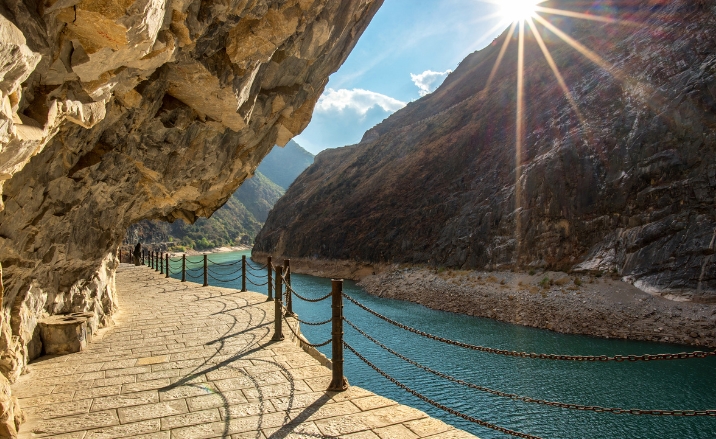 Chengdu Jinsha: Temporarily closed Dec 5, 2025–Apr 30, 2027