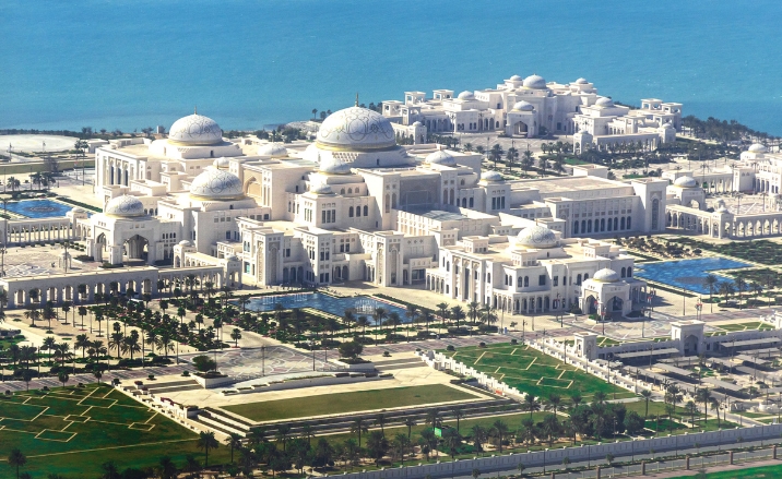 Aerolínea China lanza vuelos directos entre Pekín y Abu Dabi