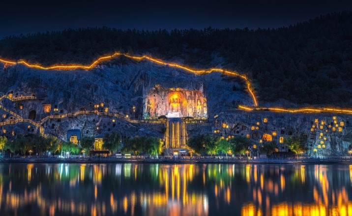 China's First Theater Cultural Hotel Opens in Luoyang 2026