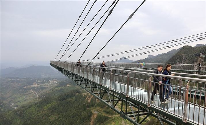 World’s longest cantilever bridge