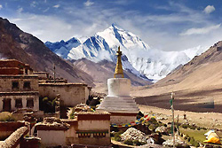 Une vue panoramique de l'Himalaya du point d'observation de monastère de Rongbuk